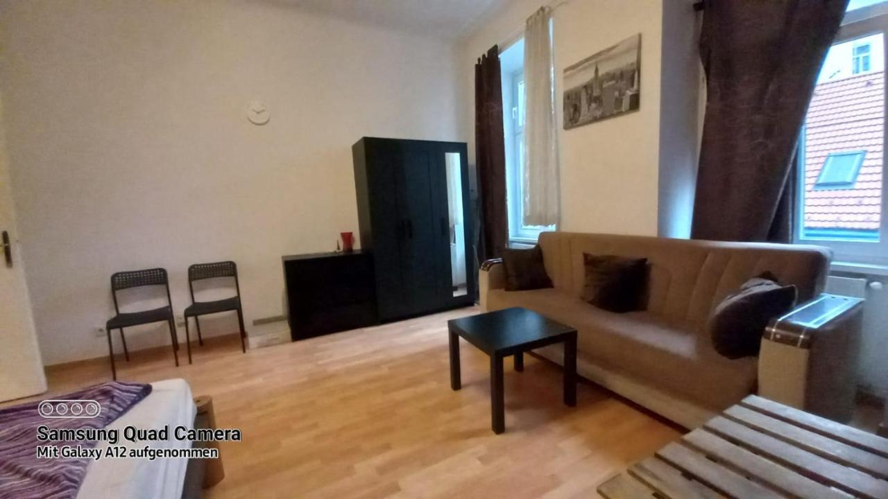 Апартаменти Vienna Center Studio Екстер'єр фото